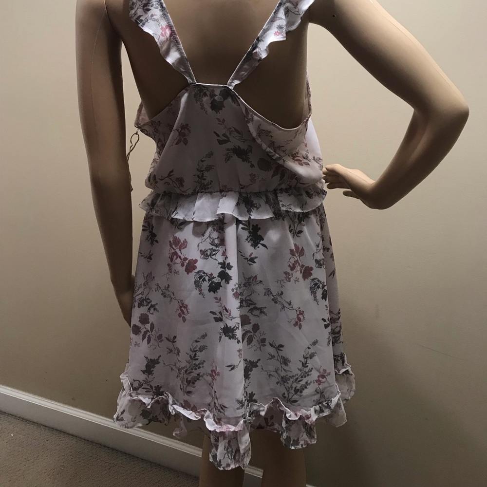 New Leith Women's Floral Print Ruffle Shift Dress - Picture 2 of 7